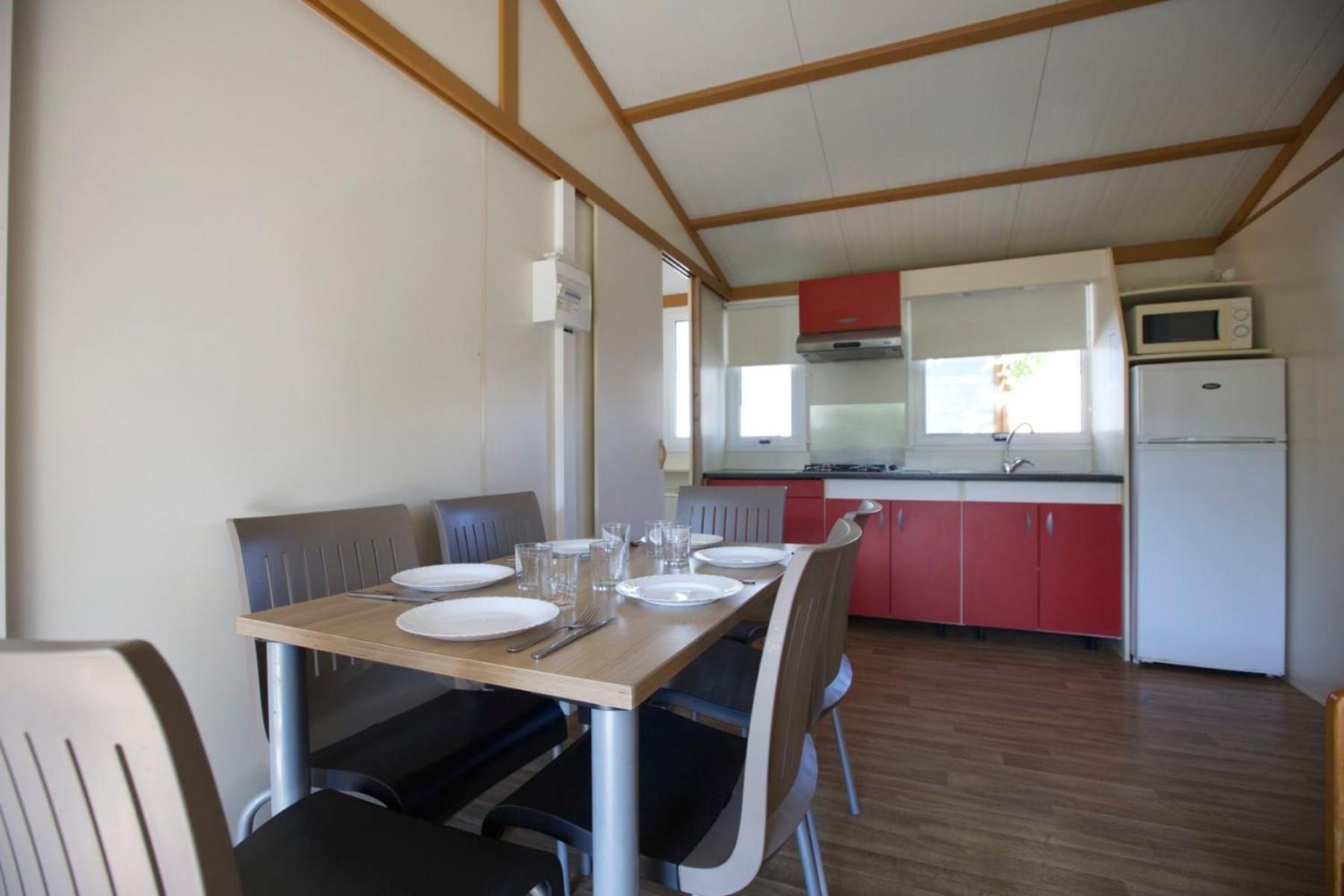 Camping Bungalow El Llac De Banyoles Porqueres 객실 사진
